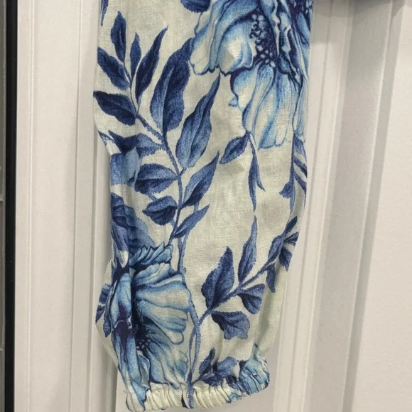 H&M Floral Blue and White Wrap Crop Top - Picture 4 of 5